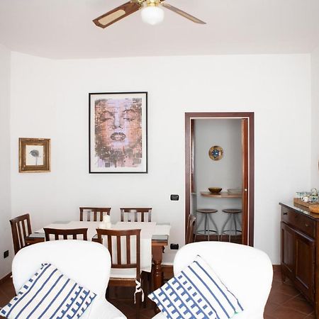 מרינה די קררה B&B Casa Di Claudia מראה חיצוני תמונה