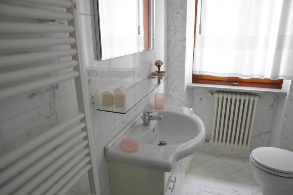 מרינה די קררה B&B Casa Di Claudia מראה חיצוני תמונה